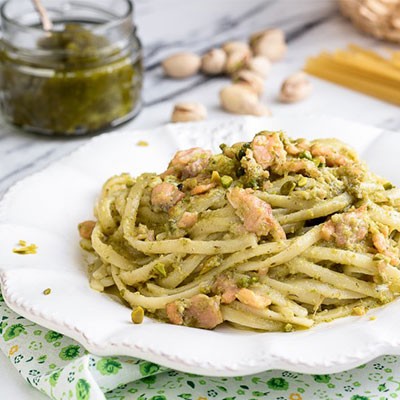 Pasta pistacchi e salmone