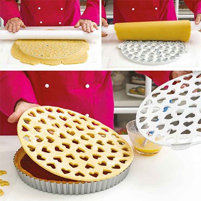 crostata con copertura a cuori