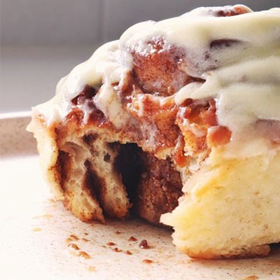 Roll Cinnamon con glassa