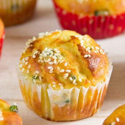 Muffin salati alle zucchine