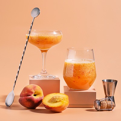 Bellini cocktail