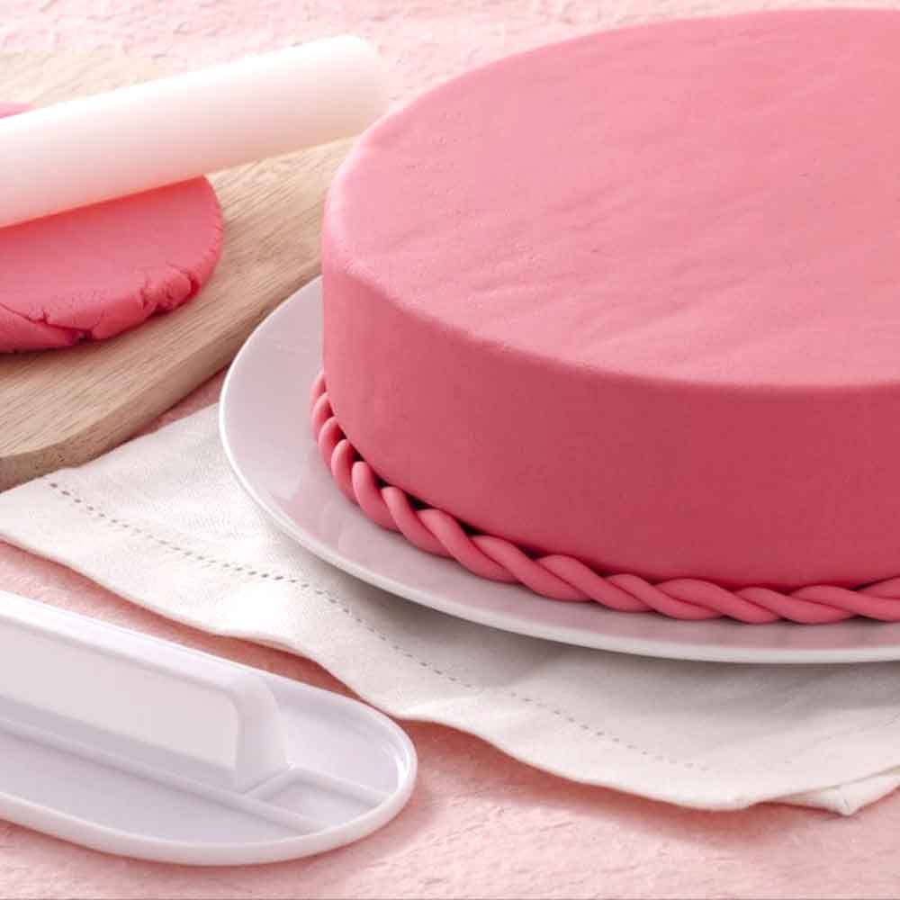 Pasta di zucchero rosa 250 g per Cake Design in offerta - PapoLab